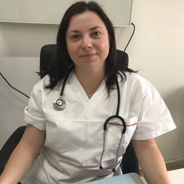 Dr. Patrone Andrea, Pneumologie la Clinica MentaLife Satu Mare